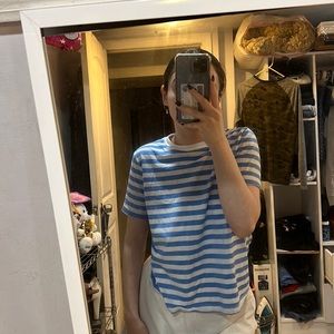 H&M BLUE AND WHITE STRIPES TEE
